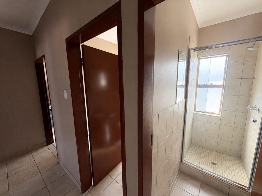3 Bedroom Property for Sale in Geelhoutpark North West
